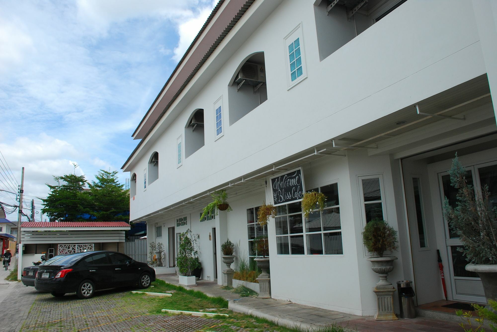 Bliss Guest House HHQ Esterno foto