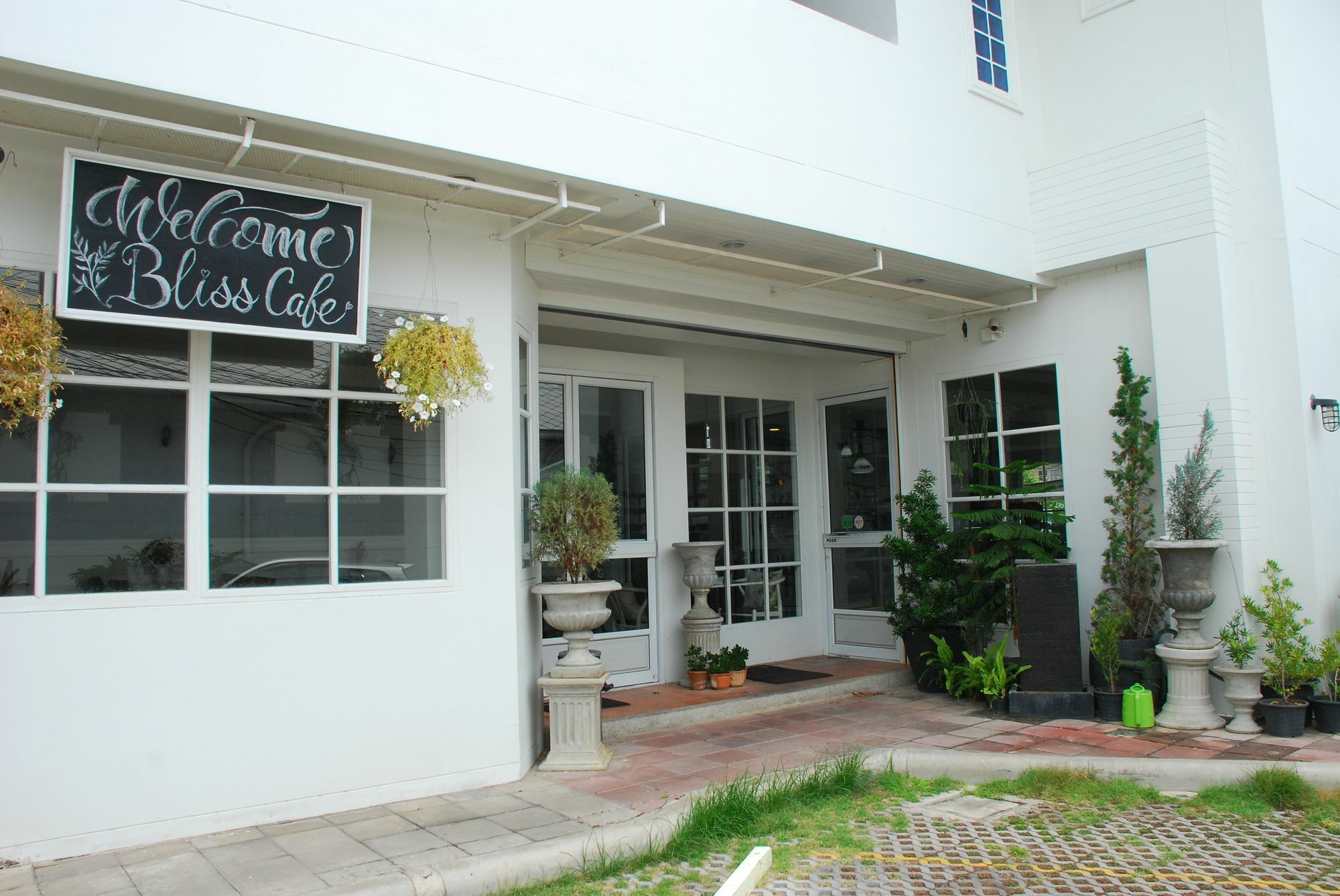 Bliss Guest House HHQ Esterno foto