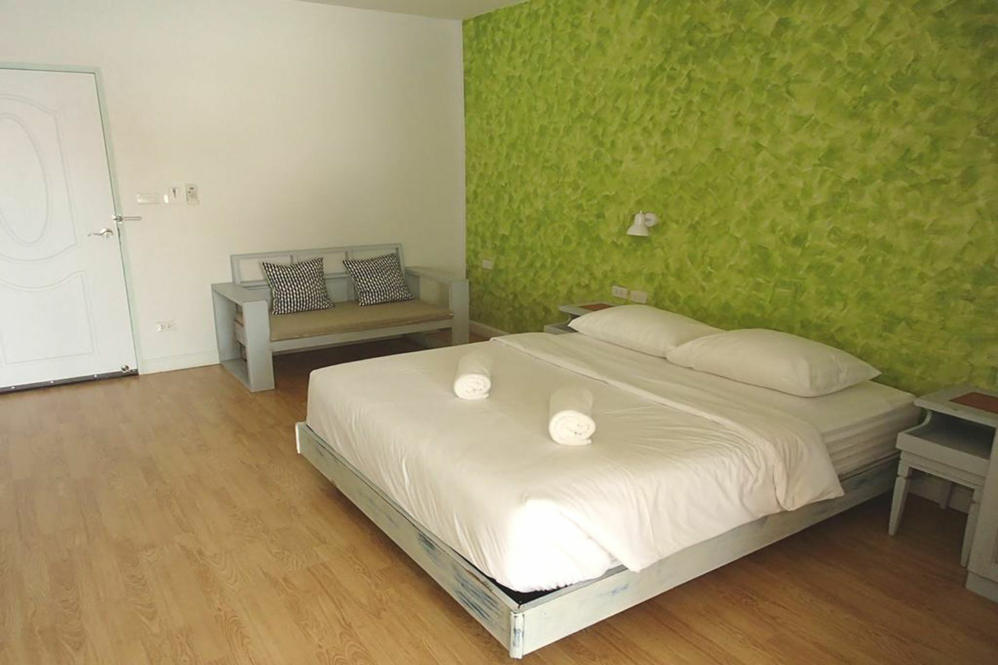 Bliss Guest House HHQ Esterno foto
